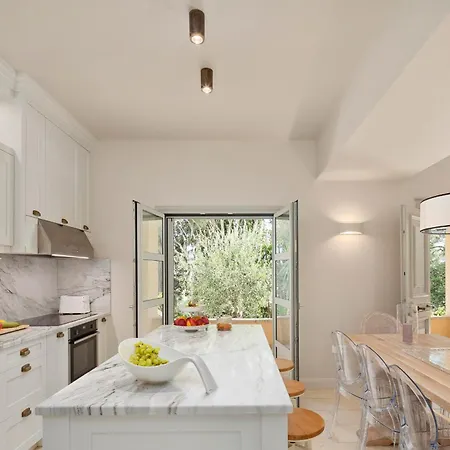 Villa Apelia Estate - Among Ancient Olives, Experience The Quiet Soul Of Corfu Corfu (city)