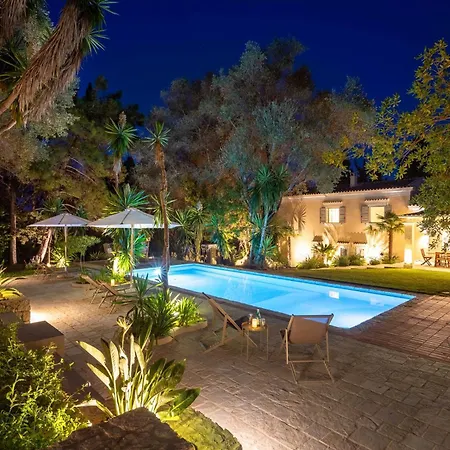 Vila Apelia Estate - Among Ancient Olives, Experience The Quiet Soul Of Corfu *