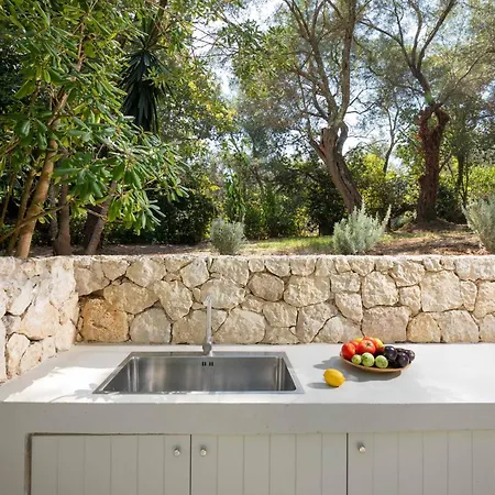 Villa Apelia Estate - Among Ancient Olives, Experience The Quiet Soul Of Corfu Corfu (city)