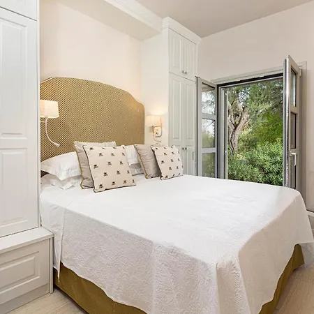 Apelia Estate - Among Ancient Olives, Experience The Quiet Soul Of Corfu Villa Corfu (city)