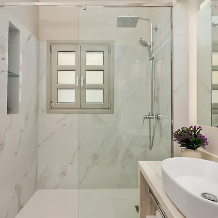 Vila Apelia Estate - Among Ancient Olives, Experience The Quiet Soul Of Corfu